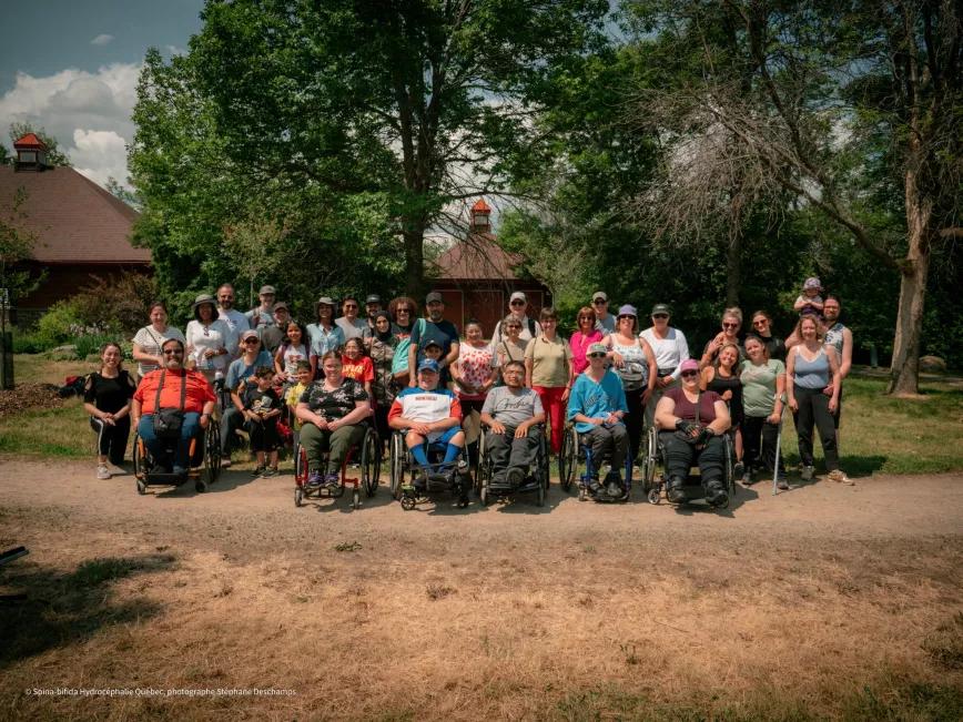 Photo de groupe de la communauté Spina-bifida hydrocéphalie Québec
